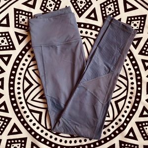 Victoria Sport Knockout Leggings